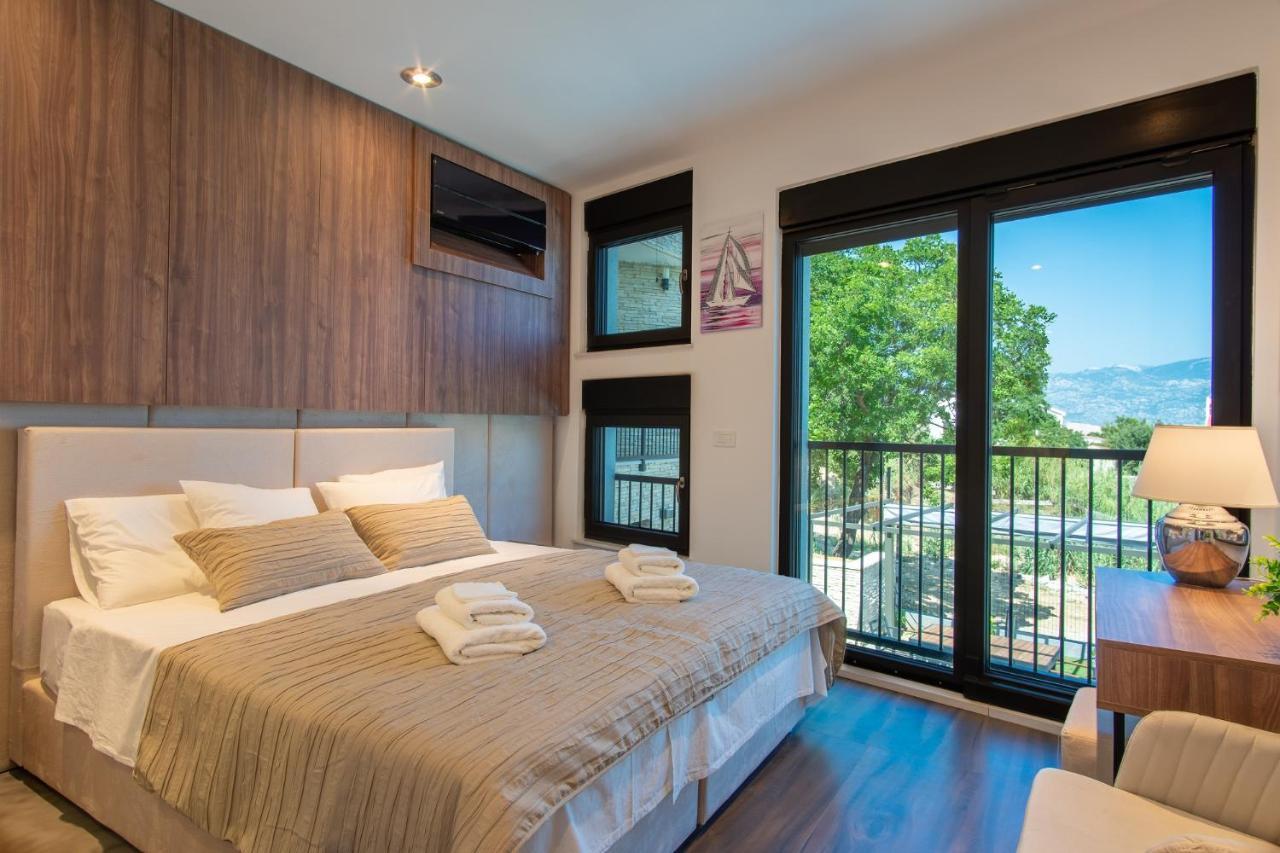 Perla Nera Heated Pool & Sauna Stan Trigraci 外观 照片